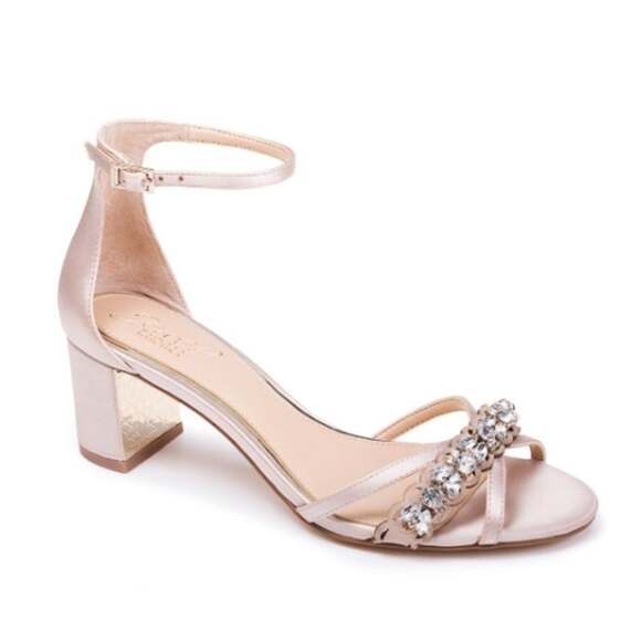 Jewel Badgley Mischka Shoes - Jewel Badgley Mischka Champagne Satin Crystal Embellished Block Heels Size 8.5